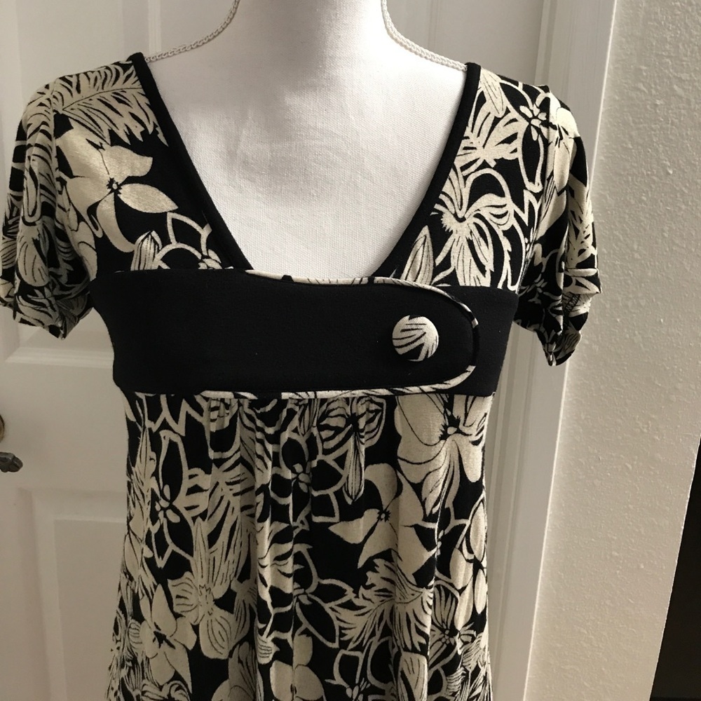 Fire Los Angeles Black Cream Floral Print Dress Short Sleeve Empire Waist Size M - Picture 2 of 3